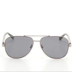 Gucci GG0528S Aviator Sunglasses Silver Polarized 63mm Made in Japan Full Set